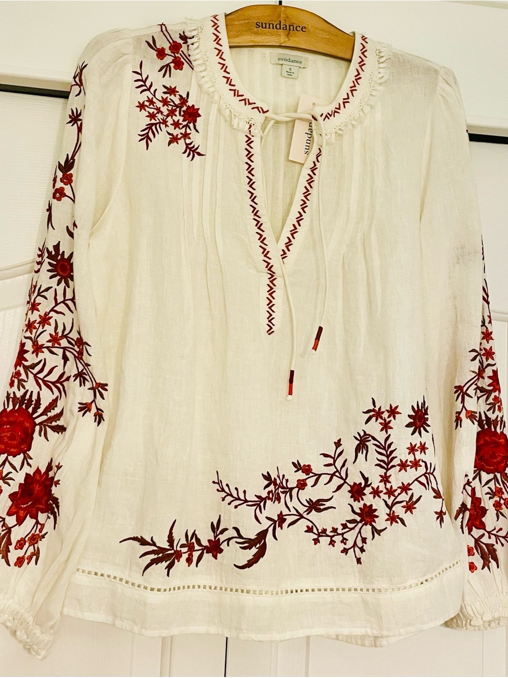 New! Sundance Geraldine Floral Embroidered Peasant Blouse